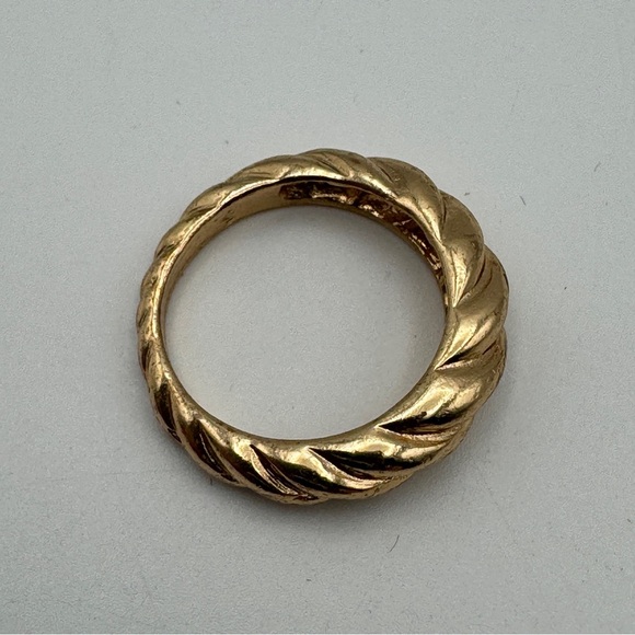 Vintage Gold Tone Rope Twist Band Ring Size 5.75 - Picture 3 of 6